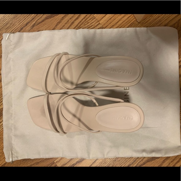 Vince Camuto Block Heel Sandal - Picture 2 of 4